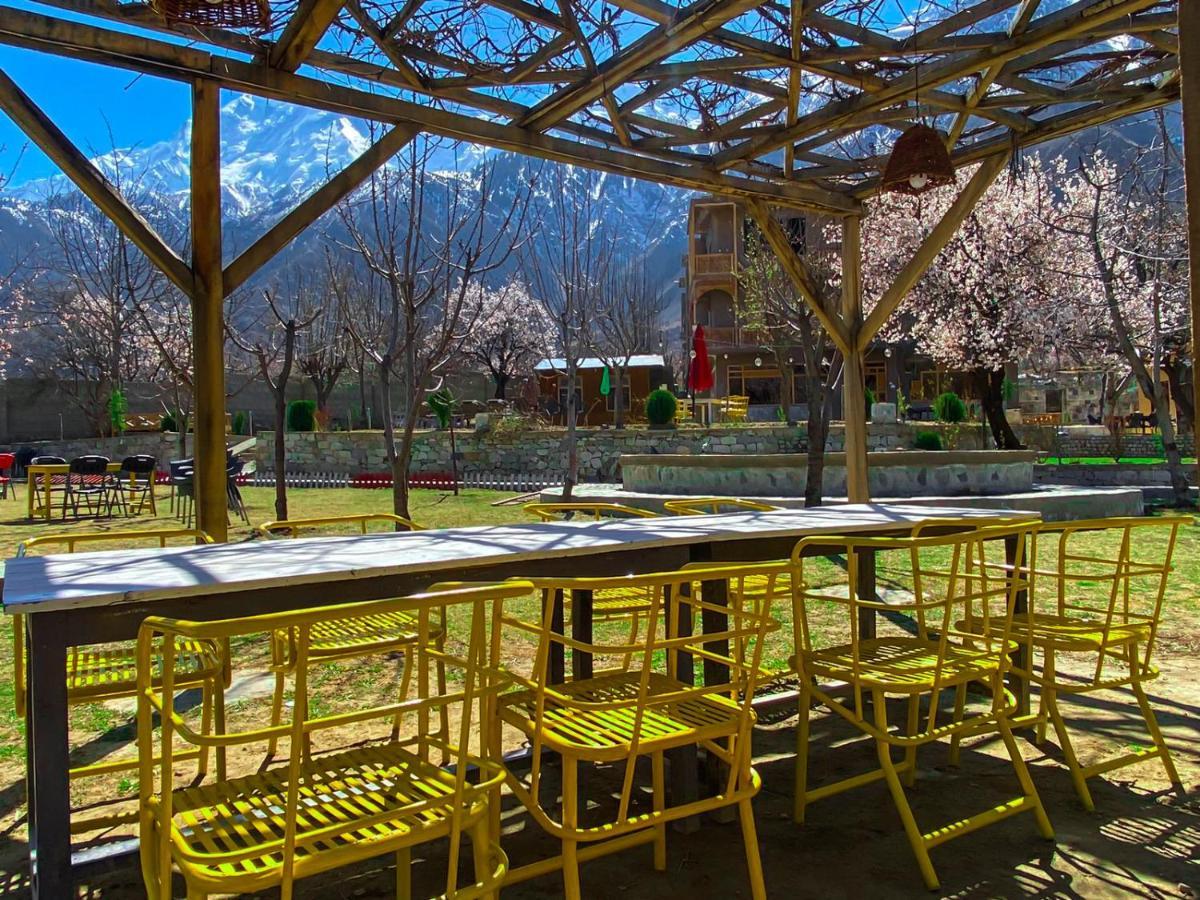 Dumani Nagar Hotel & Resort Karimabad  Εξωτερικό φωτογραφία