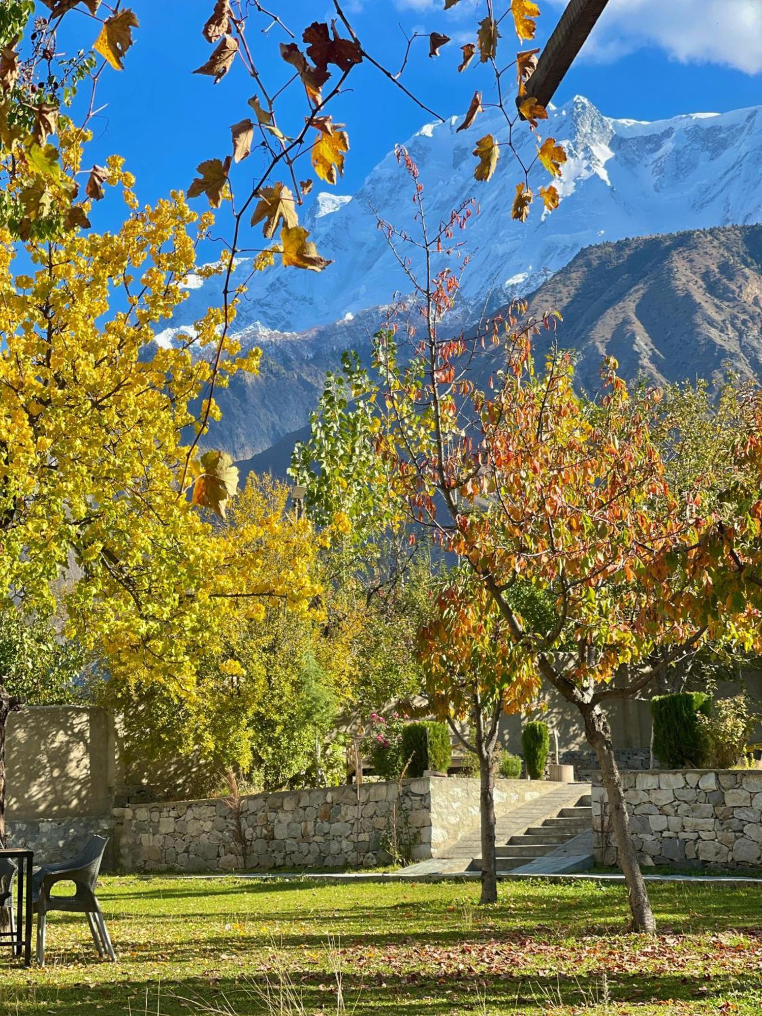 Dumani Nagar Hotel & Resort Karimabad  Εξωτερικό φωτογραφία